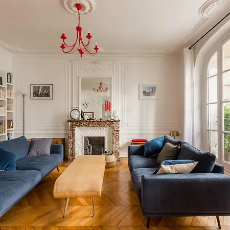 Apartment Veeve - Eiffel Elegance Paris